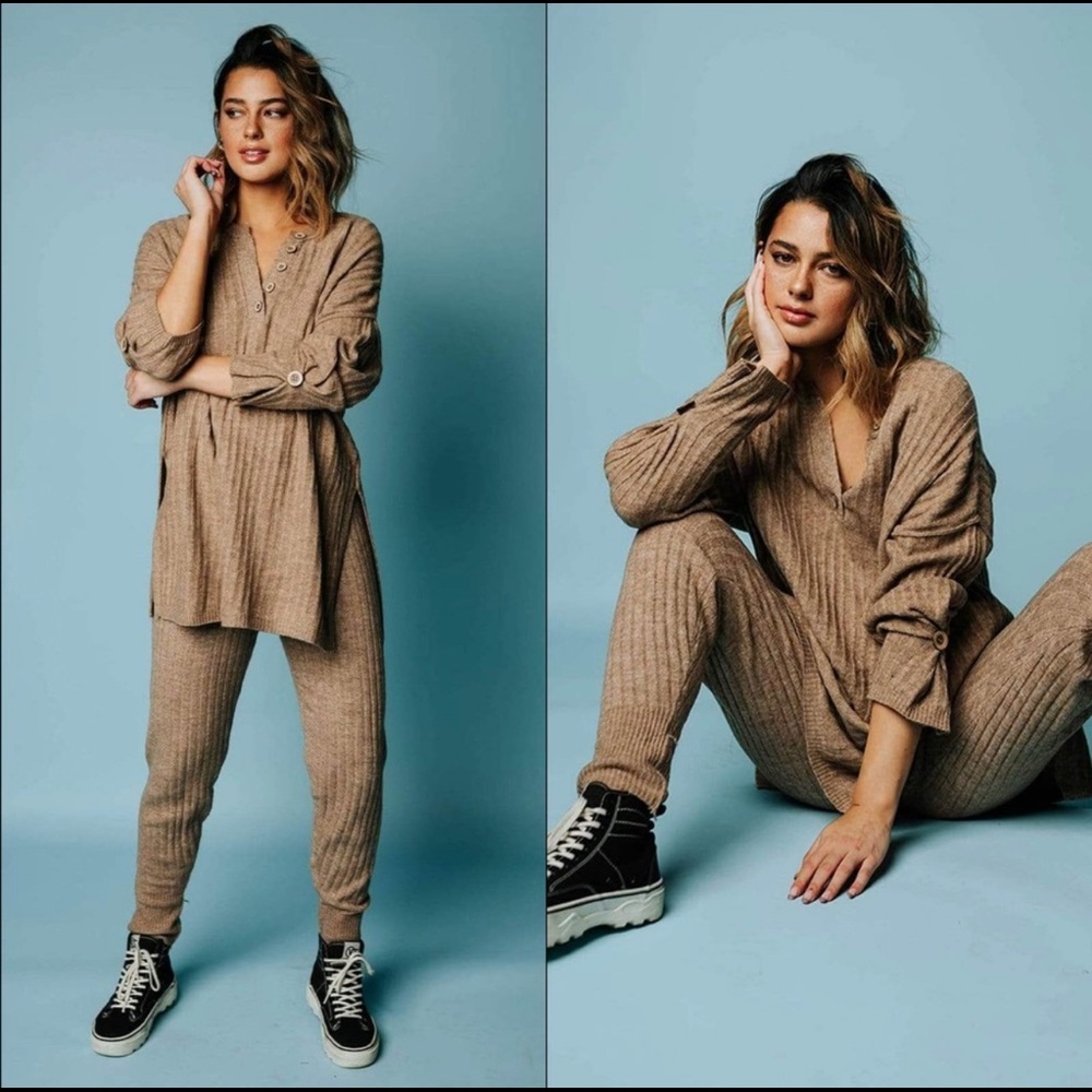 FREE PEOPLE SET